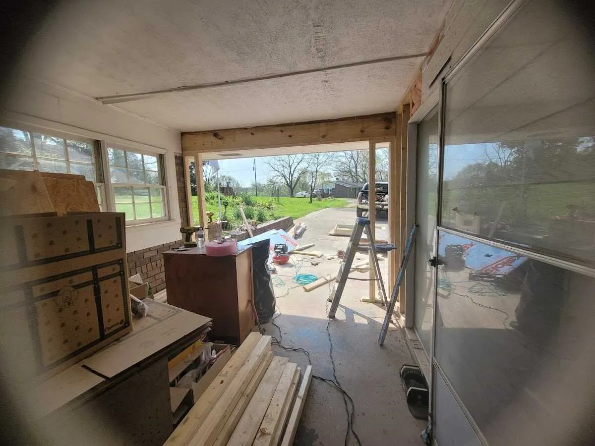 Air movers and dehumidifier for Water Mitigation Services in Solvay